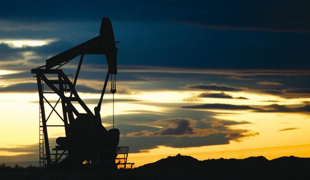El barril de petróleo WTI sube 2,59 USD y cierra en 48,48 USD