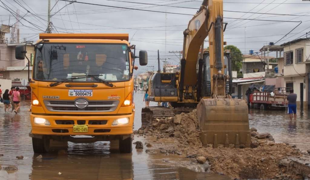 Declaran a Machala en emergencia por las lluvias e inundaciones