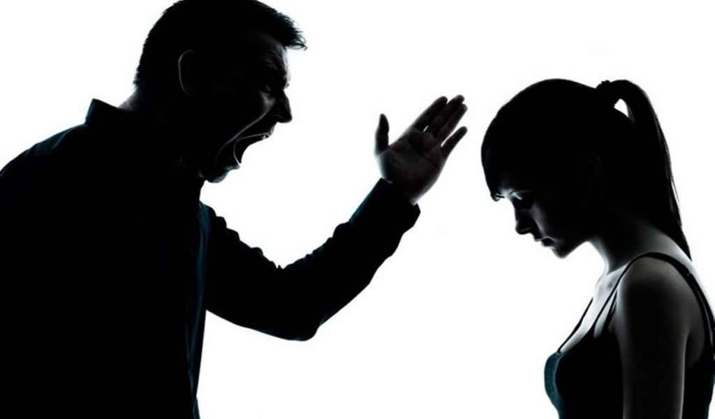Condenado a 3 años de cárcel por violencia psicológica