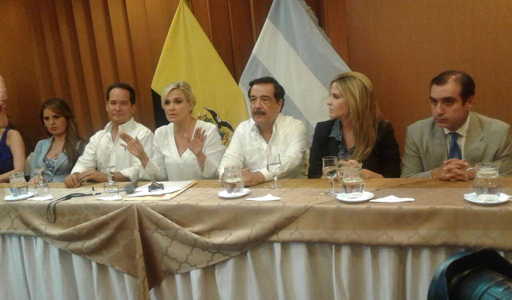 La Unidad pasa por su primer resquebrajamiento tras postulación de Viteri