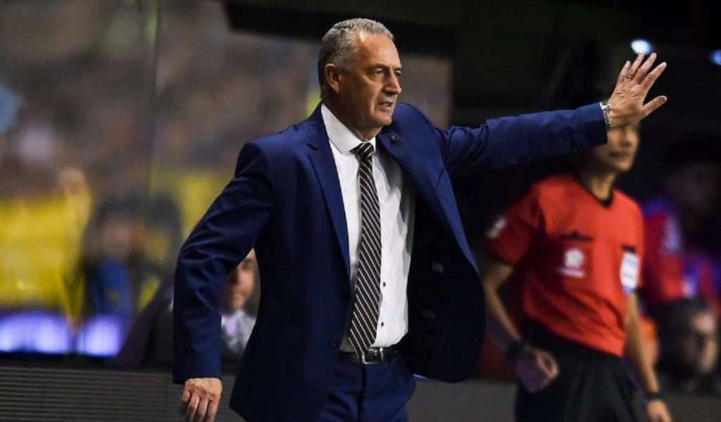 DT de Ecuador da lista de convocados para eliminatorias