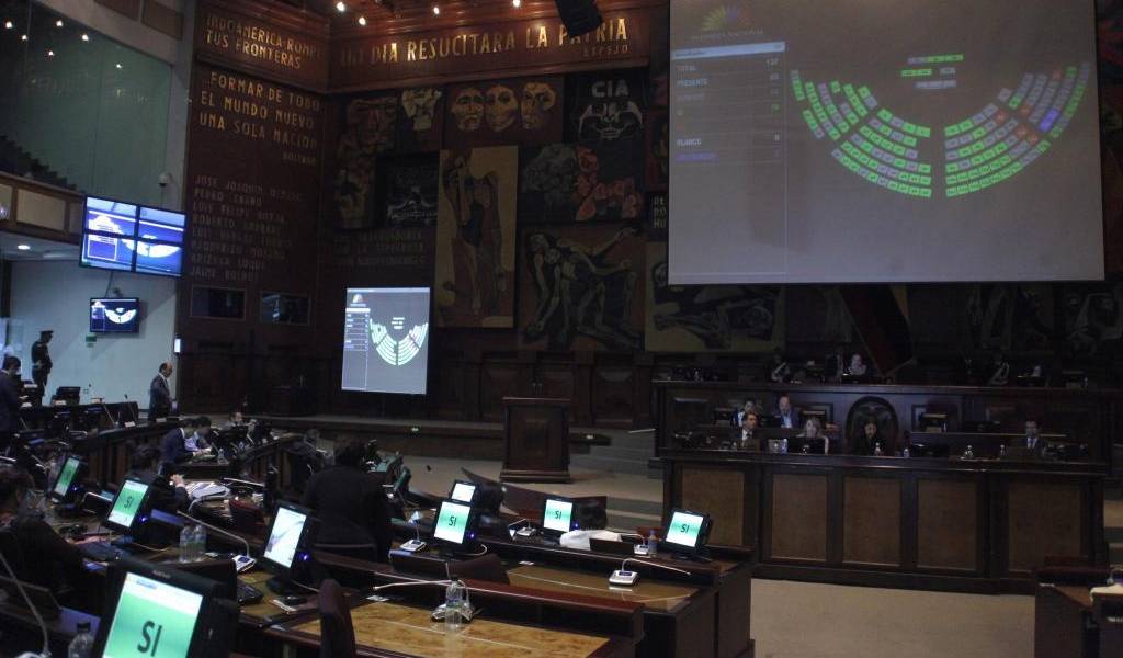 Asamblea aprueba resolución contra exdiputados que destituyeron a jueces en 2004