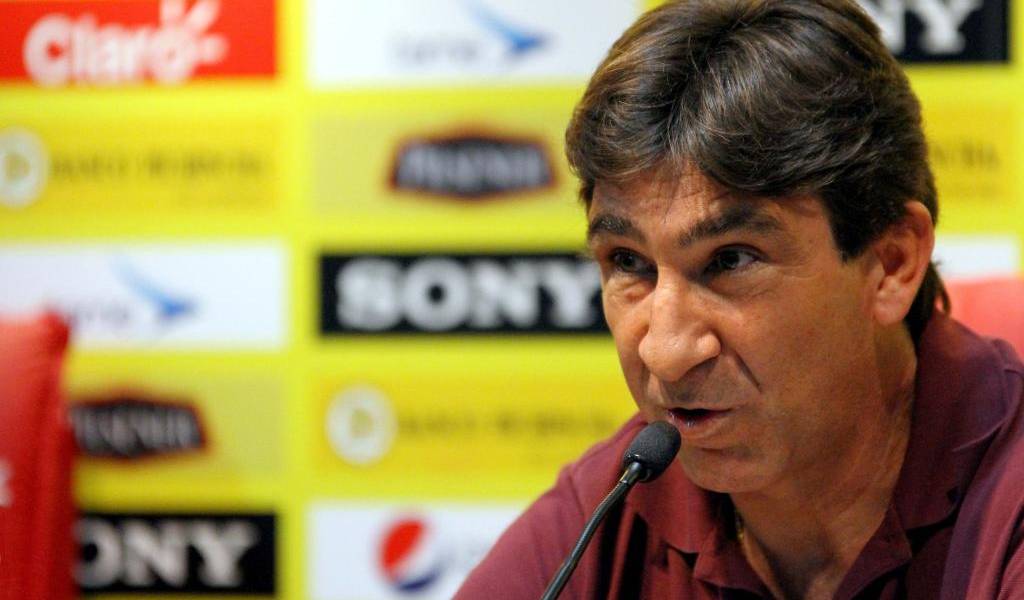 Gustavo Costas demanda a Barcelona Sporting Club