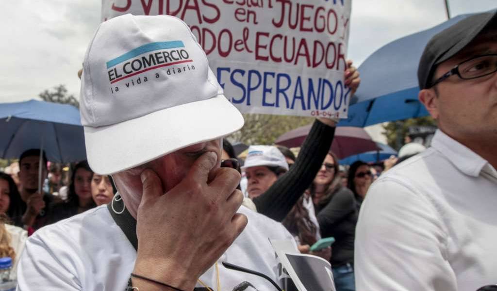 Familiares piden celeridad para desclasificar documentos sobre liberación fallida