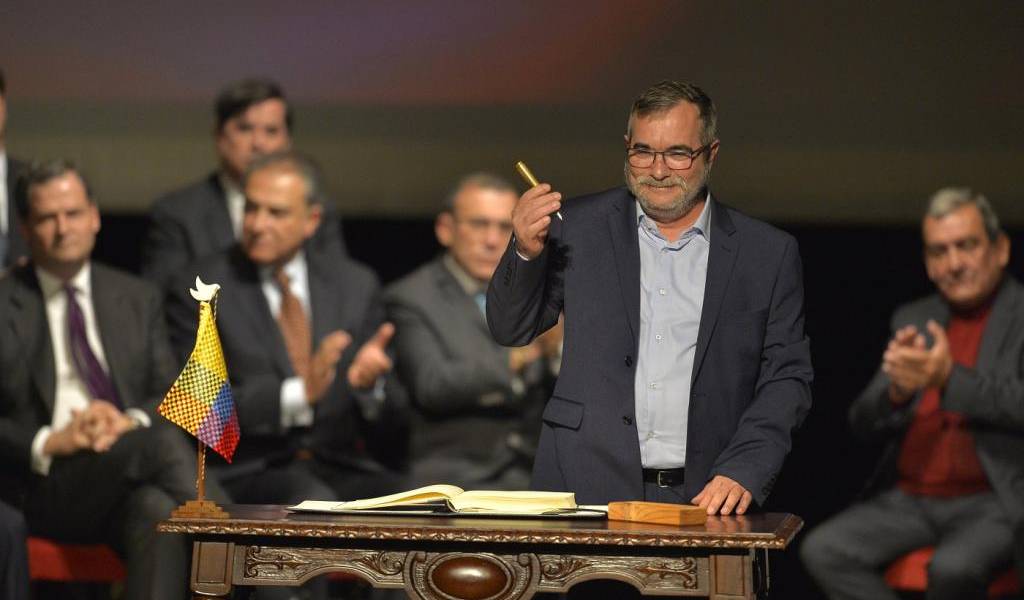 Guerrilla FARC acusa a gobierno colombiano de &quot;traicionar&quot; acuerdo de paz