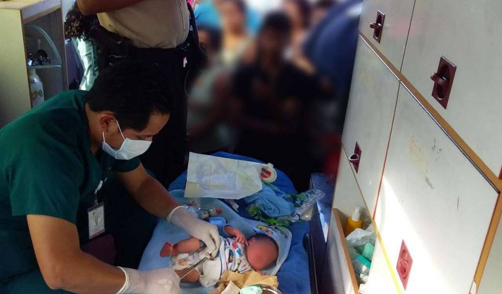 Un bebé fue abandonado con apenas 24 horas de vida
