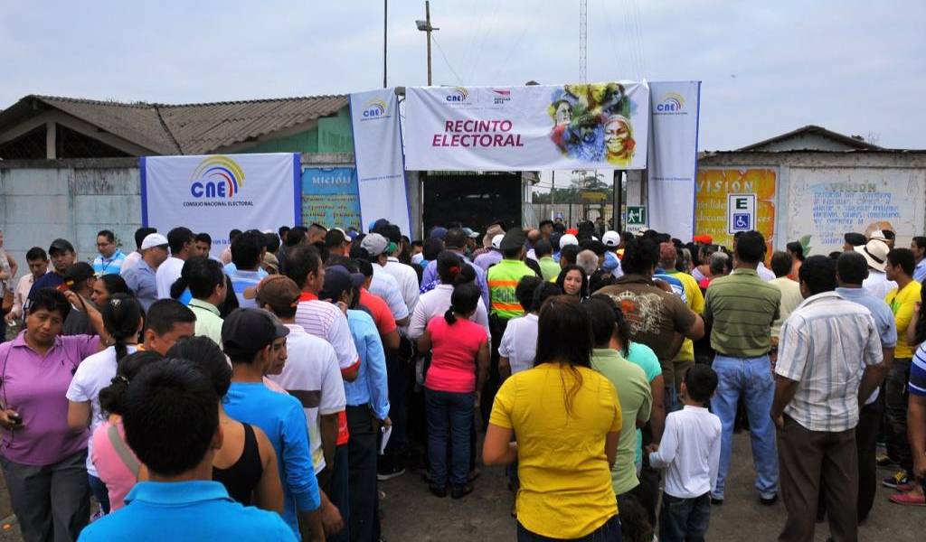 Pobladores de La Manga del Cura deciden entre Guayas y Manabí