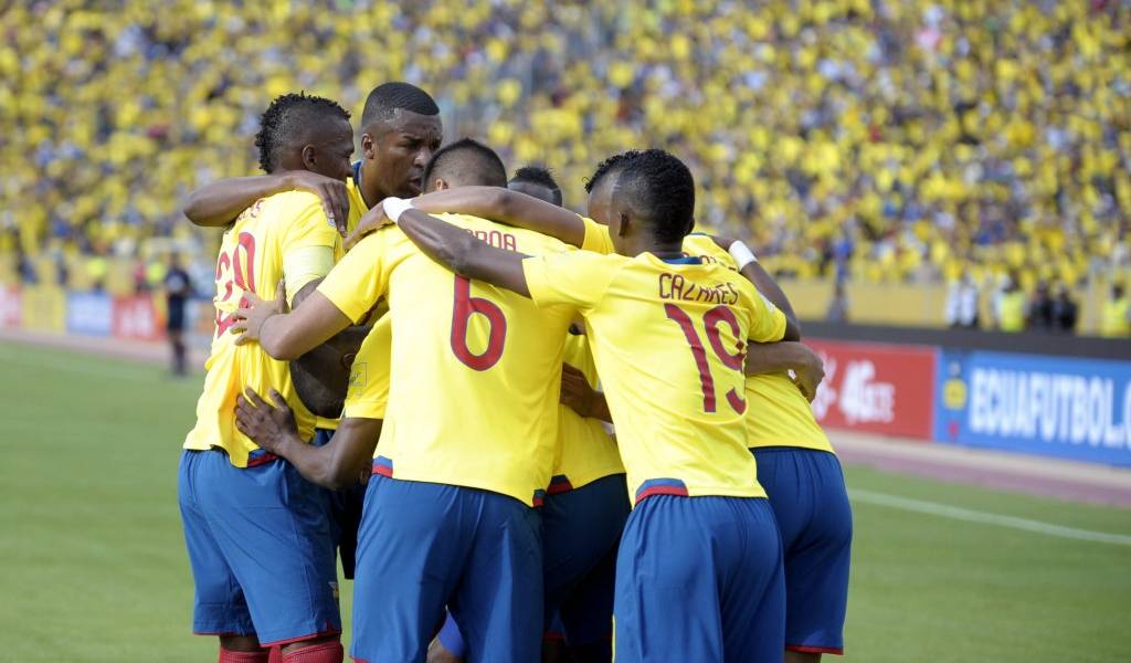 Ecuador baja un puesto en el ranking FIFA