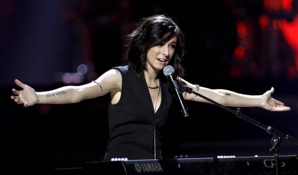 El atacante de Christina Grimmie, exconcursante de The Voice, tenía dos pistolas y un cuchillo de caza