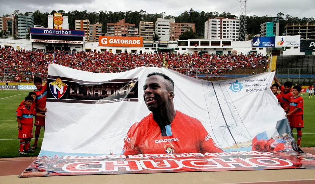 Una semana del adiós del Chucho Benítez