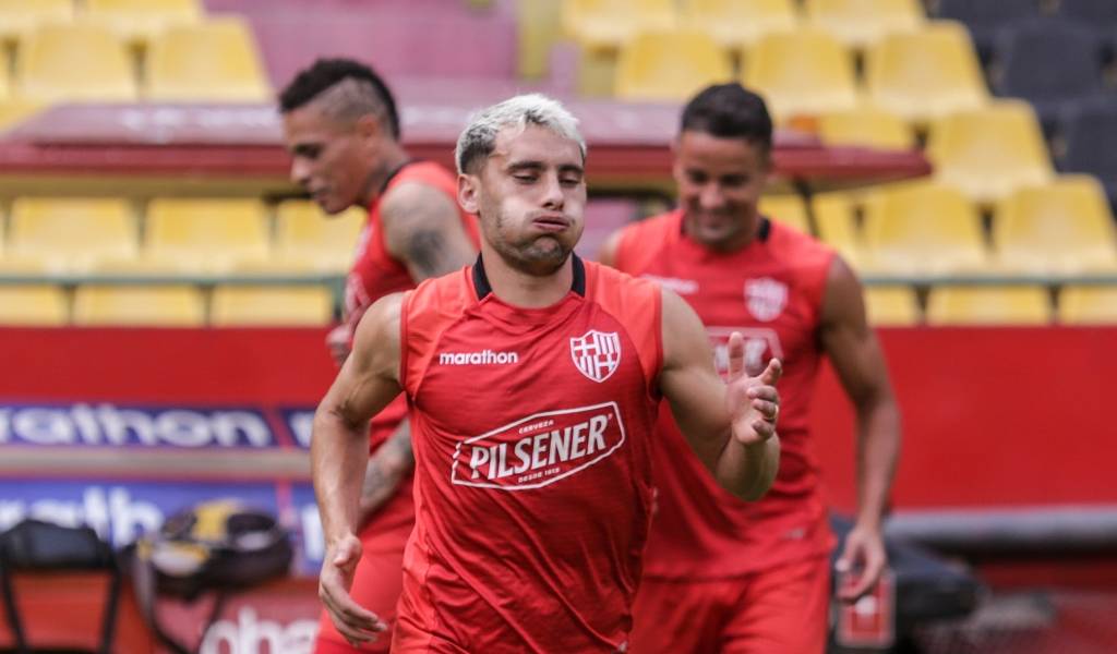 BSC extiende contrato con Emmanuel Martínez