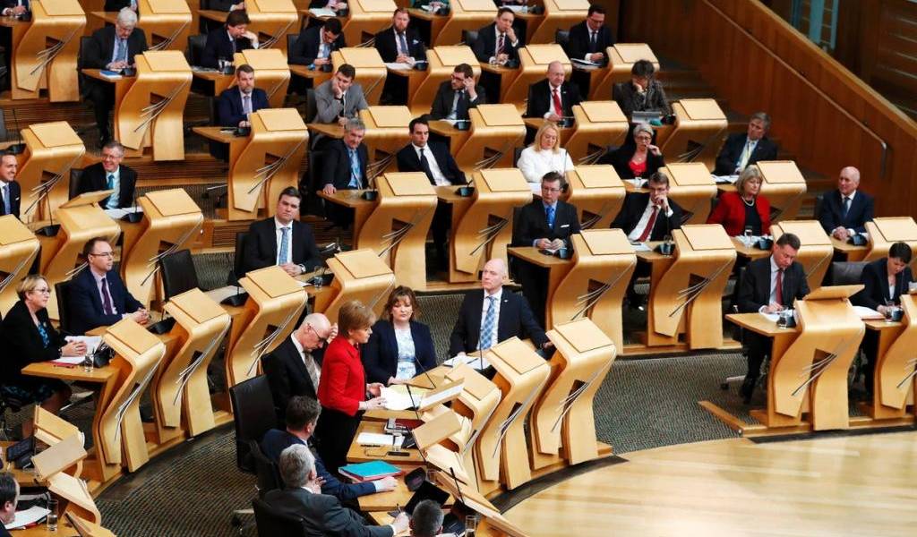 Escocia pide oficialmente un nuevo referéndum de independencia