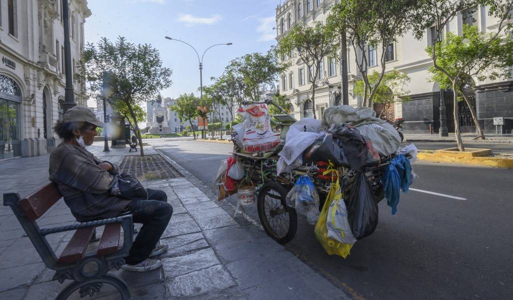 Perú multará a quienes incumplan con el aislamiento por coronavirus