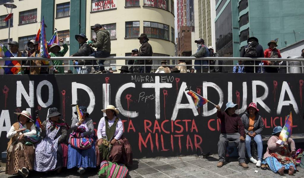 Seguidores de Morales marchan en Bolivia