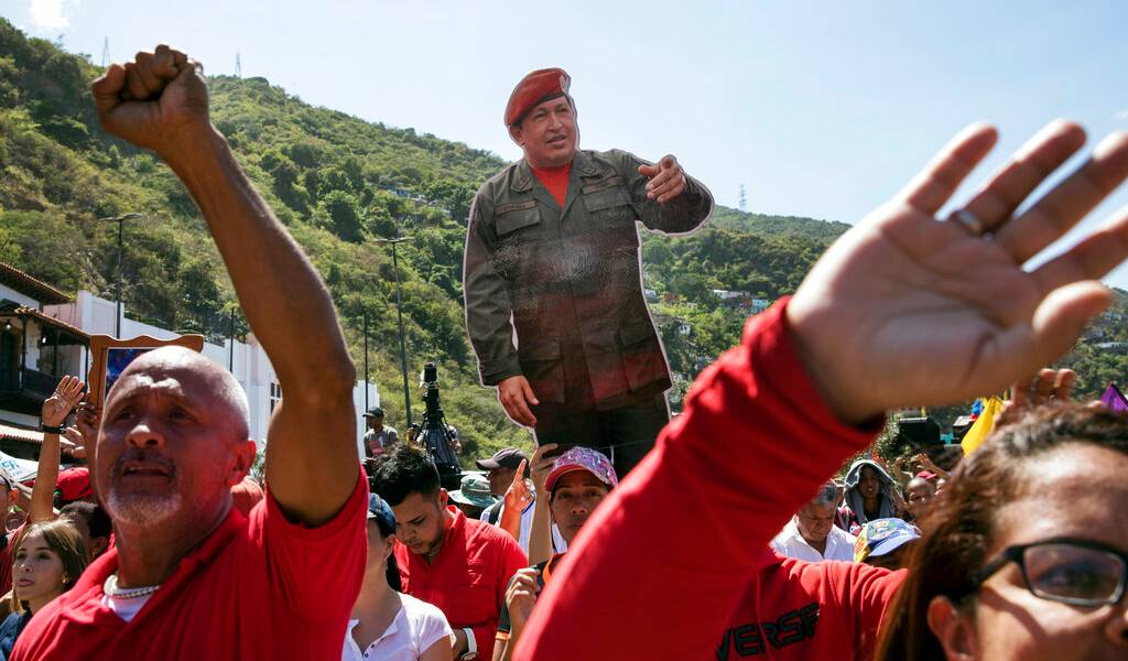 Maduro retira pedido de salida de diplomáticos de EEUU