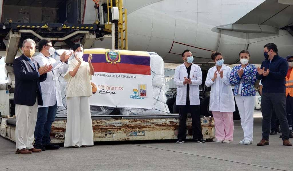 Pese a órdenes judiciales, MSP no entrega lista de vacunados