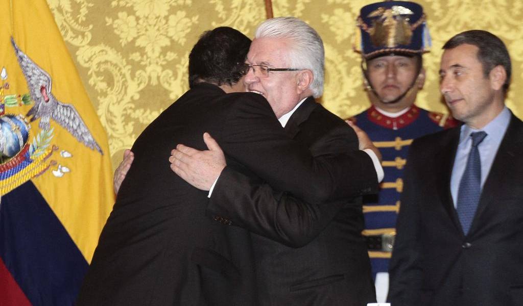 Correa posesionó hoy a 11 nuevas figuras de su gabinete ministerial