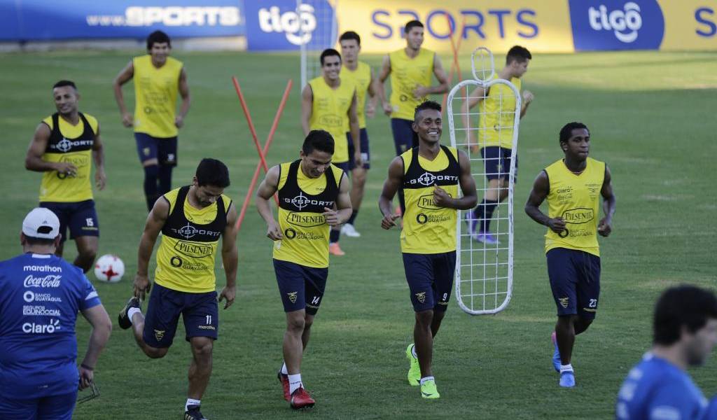 Quinteros: Ecuador será &quot;prudente&quot; ante Paraguay en eliminatorias Rusia 2018