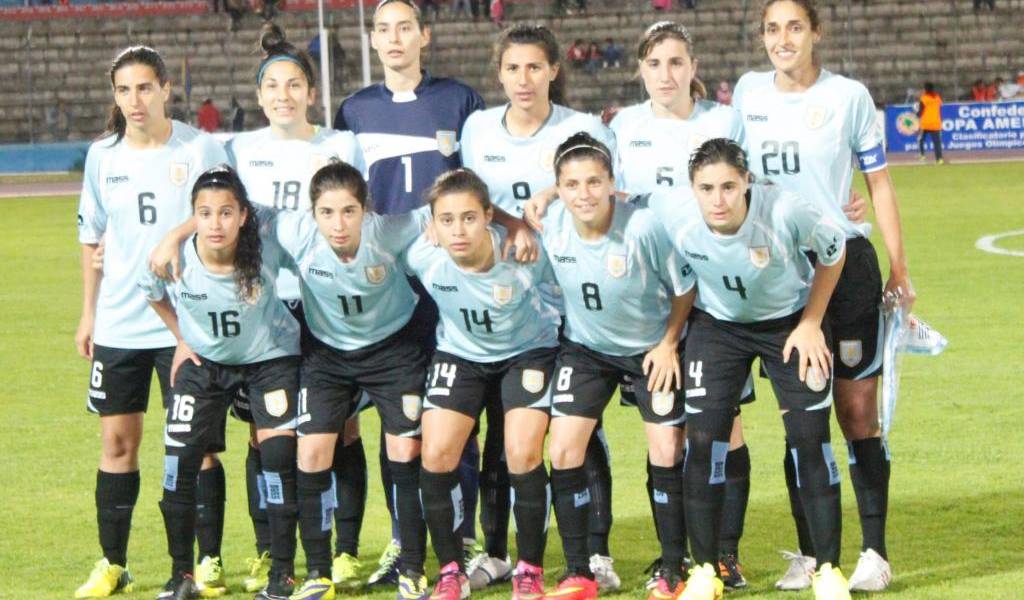 Uruguay logra su primer triunfo en la Copa América de mujeres ante Perú
