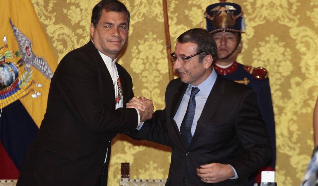 Correa posesionó hoy a 11 nuevas figuras de su gabinete ministerial