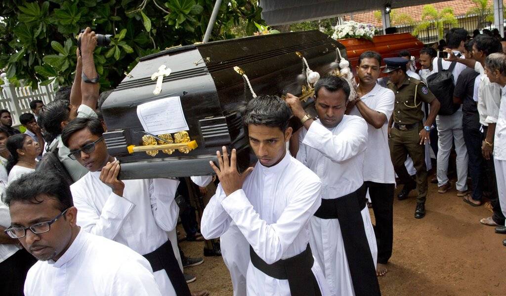 Aumenta a 359 la cifra de muertos en Sri Lanka