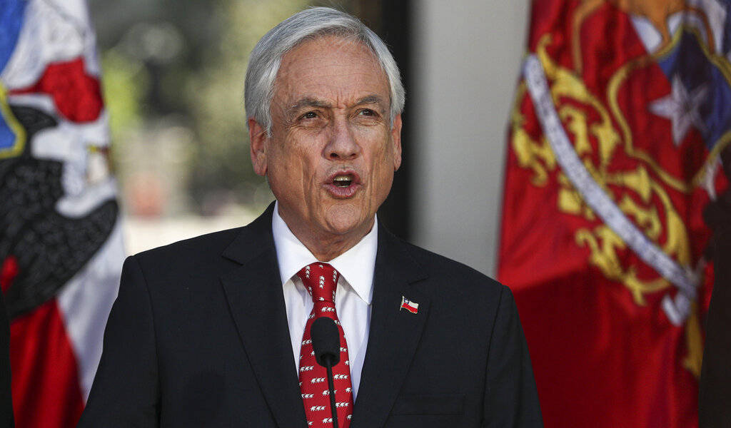 Piñera anuncia que dará una ayuda de $124 a más de un millón de familias