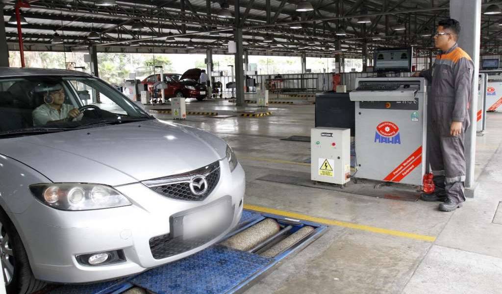 Matriculación vehicular y emisión de licencias están suspendidos a nivel nacional