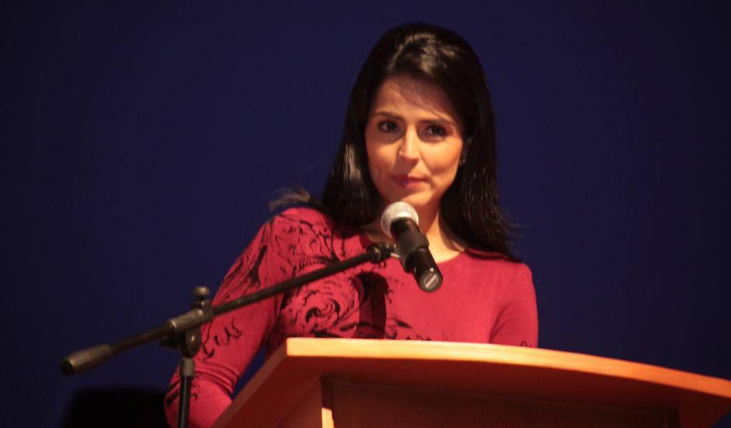 Claudia Palacios presentó su libro &quot;Te vas o te quedas&quot; en Quito