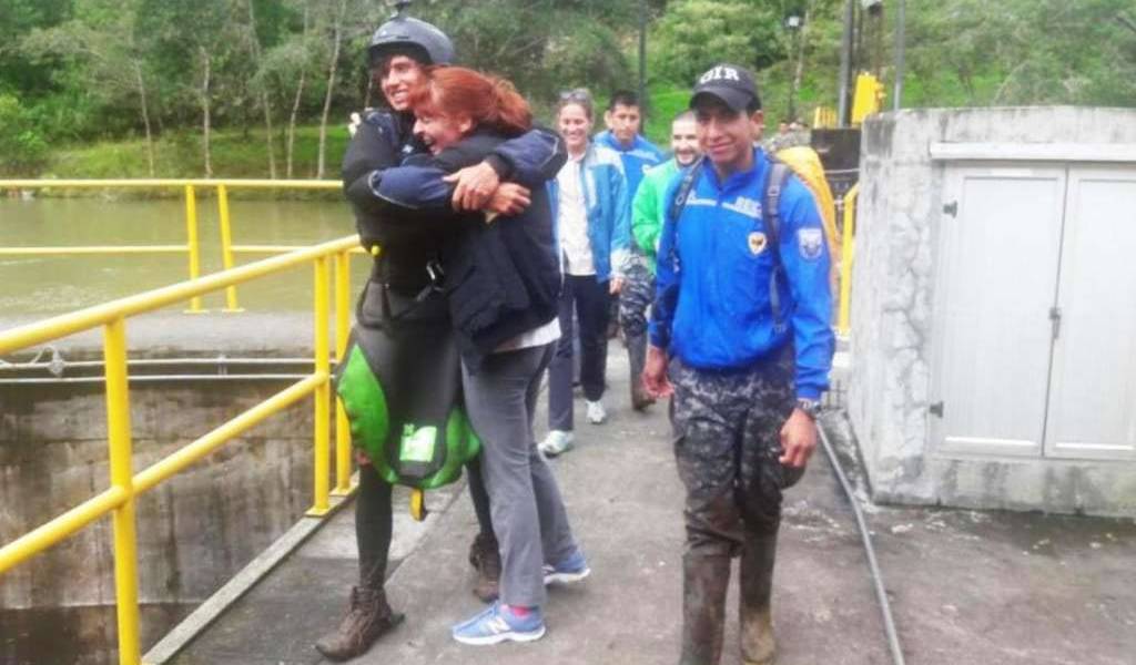 Hallan a deportista que se extravió tras accidente de kayak en Morona Santiago