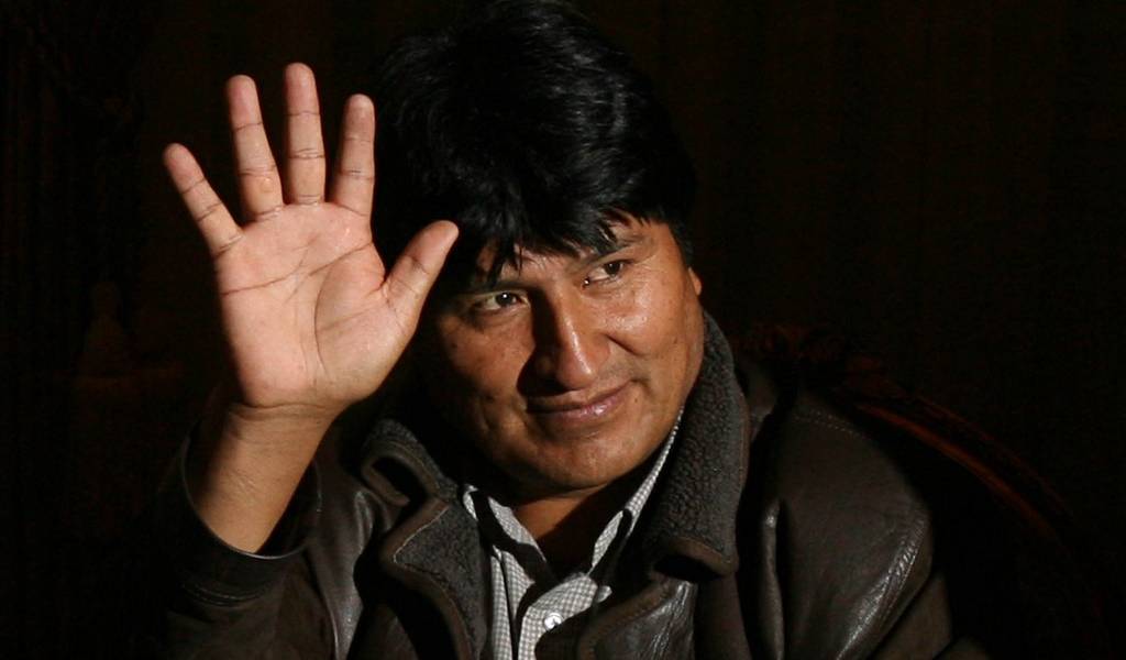 México ofrece asilo a Morales tras su renuncia en Bolivia