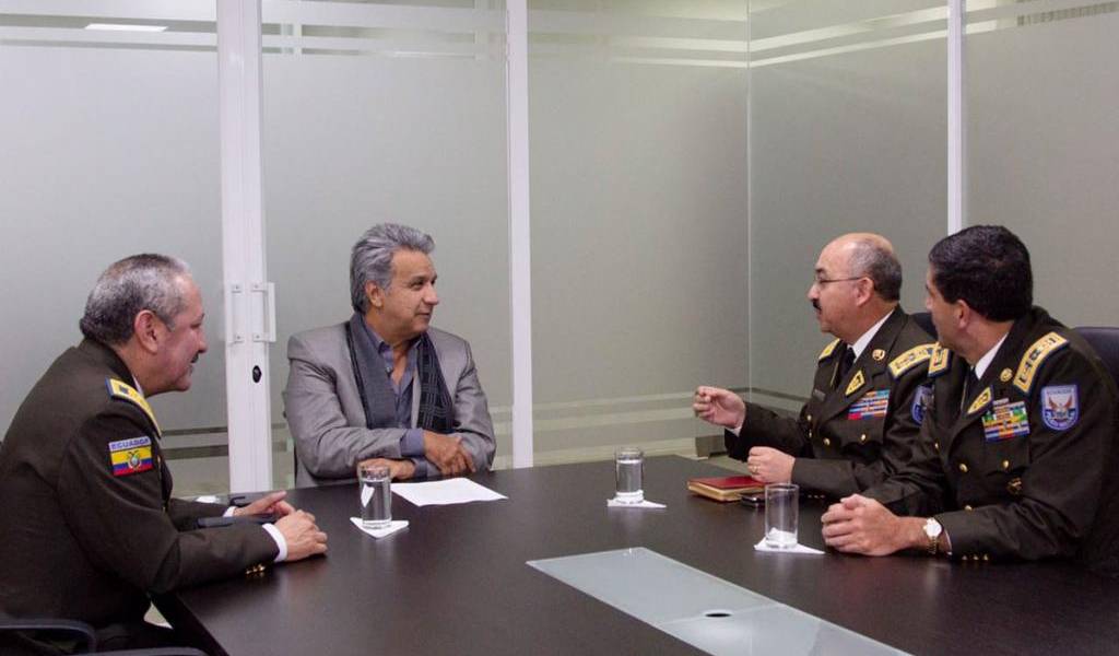 Moreno se reúne con cúpula policial y enfatiza en relación con comunidad