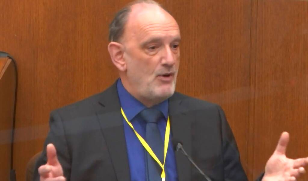 Experto forense atribuye muerte de Floyd a problemas de salud