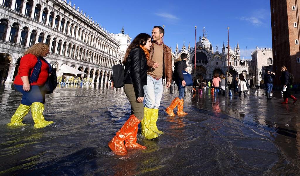 Sigue la angustia por la crecida de las aguas en Venecia