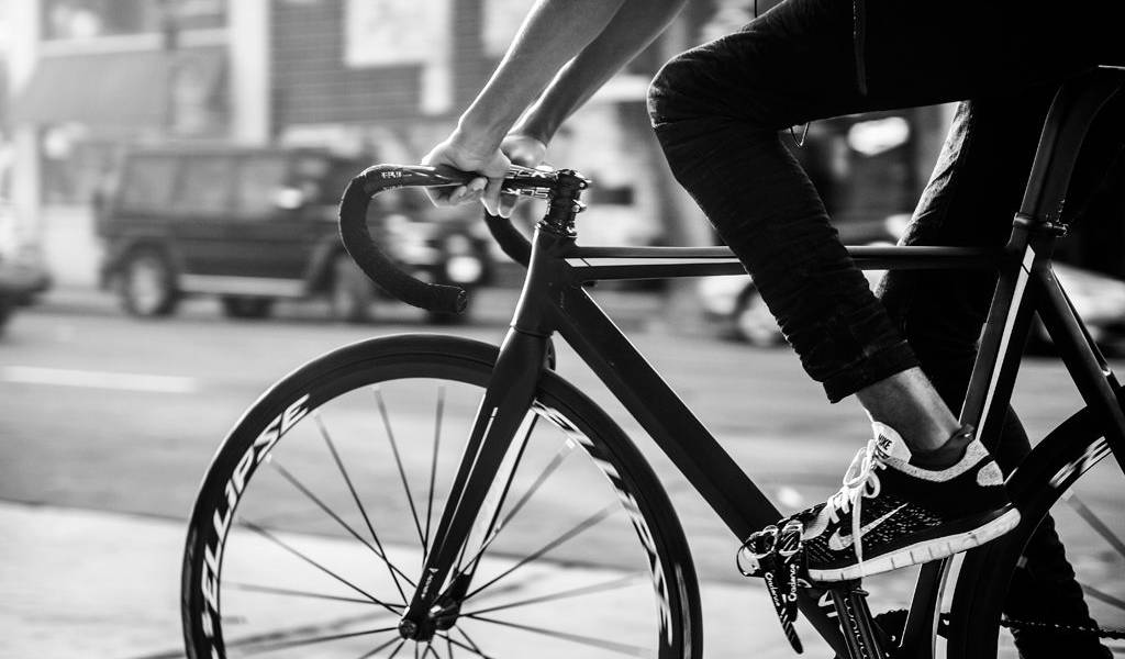 En Guayaquil ciclistas protestaron por atropello de compañero