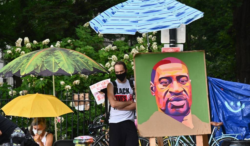 El 8 de marzo de 2021 iniciaría el juicio por muerte de Floyd