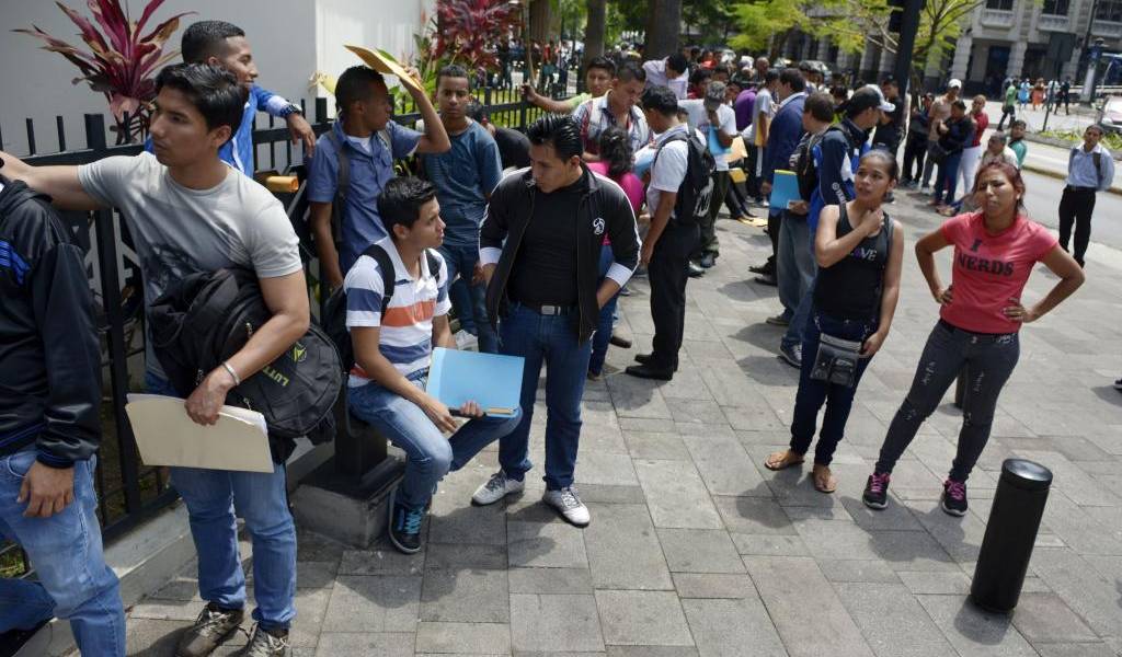 Cientos de jóvenes aspiran a ingresar a la Agencia de Tránsito Municipal