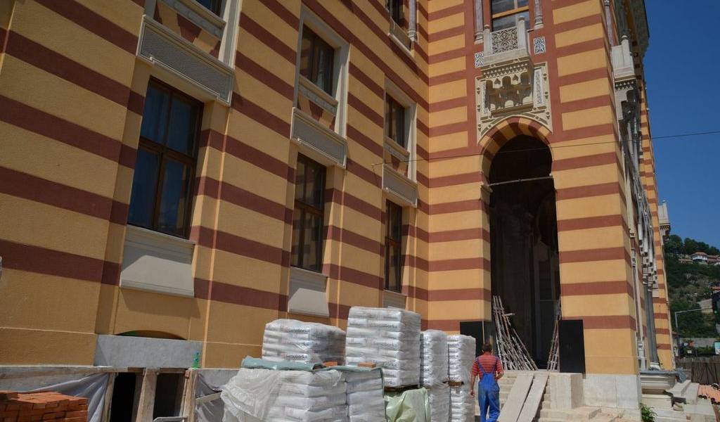 La biblioteca de Sarajevo, una herida abierta 21 años después
