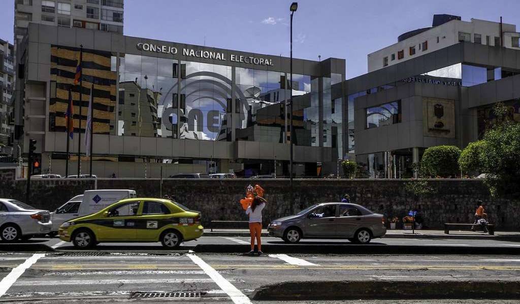 CPCCS aprueba a cinco nuevos postulantes para el CNE