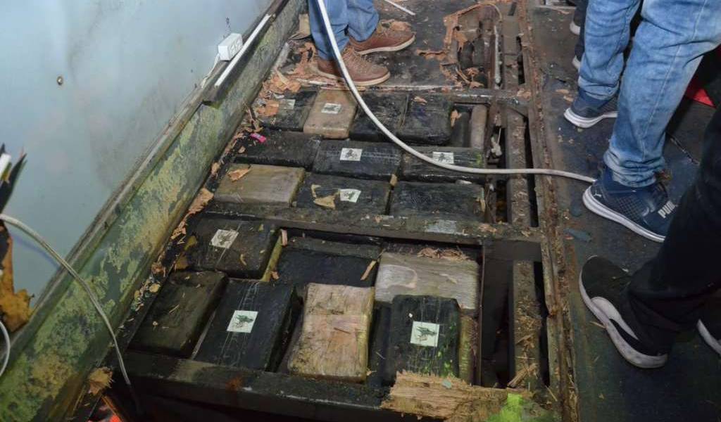 548 paquetes de marihuana estaban en el bus accidentado en la vía Pifo-Papallacta