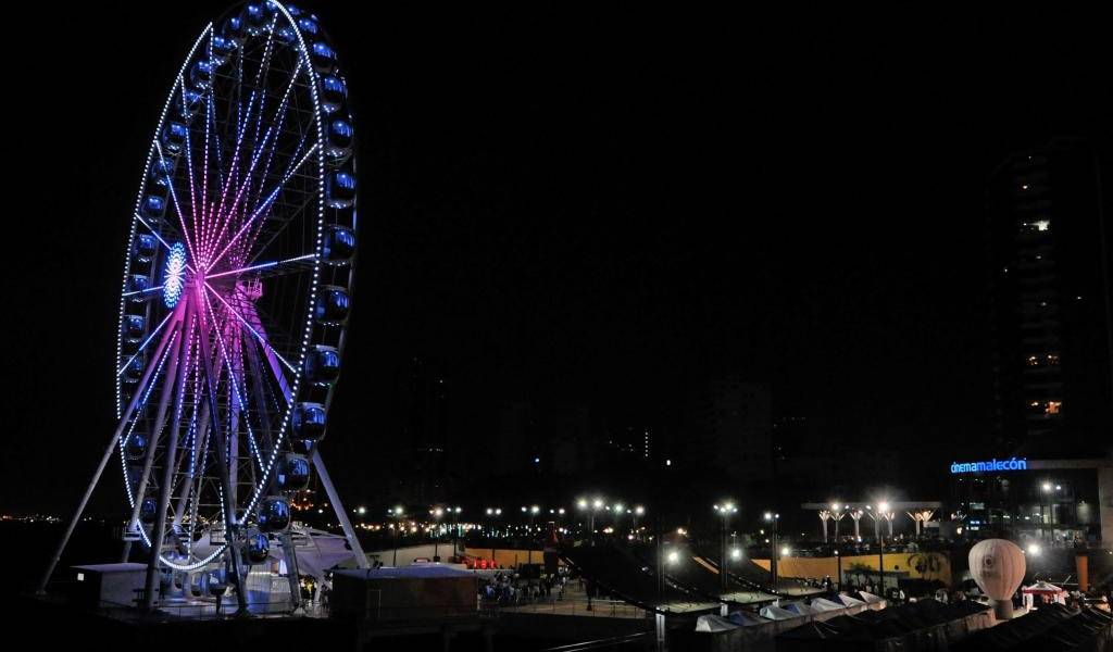 Inaugurada en Guayaquil la rueda moscovita más grande de Sudamérica
