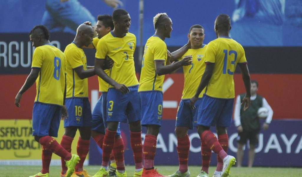 Ecuador cierra preparación para Copa América con goleada a Panamá
