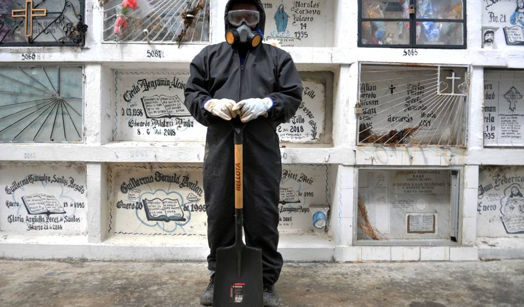 Fiscalía del Guayas investiga la identidad de 131 cadáveres