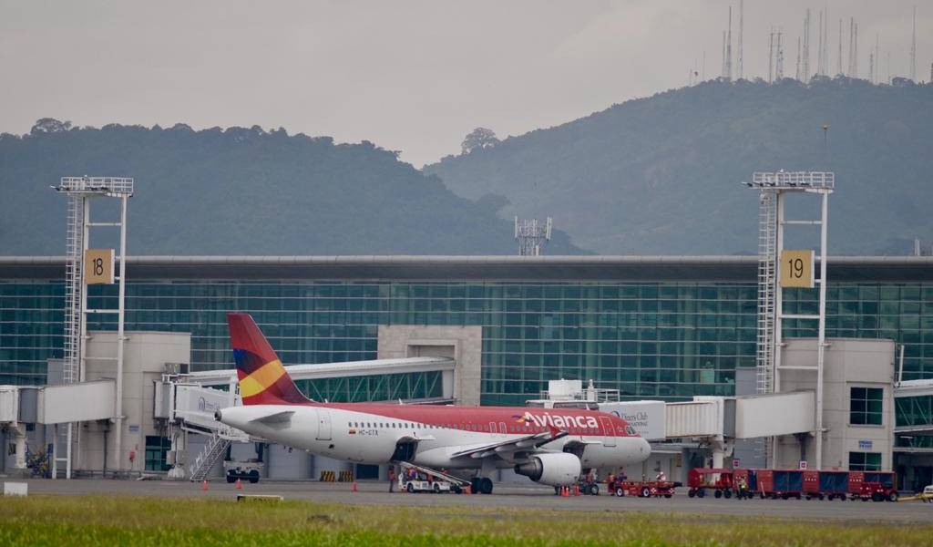 Alcaldesa de Guayaquil rechaza que vuelos comerciales nacionales operen el 1 de junio