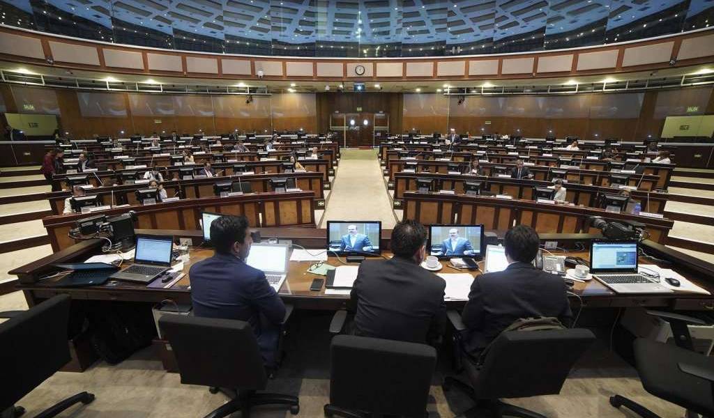 Pleno de la Asamblea analiza en primer debate reformas tributarias