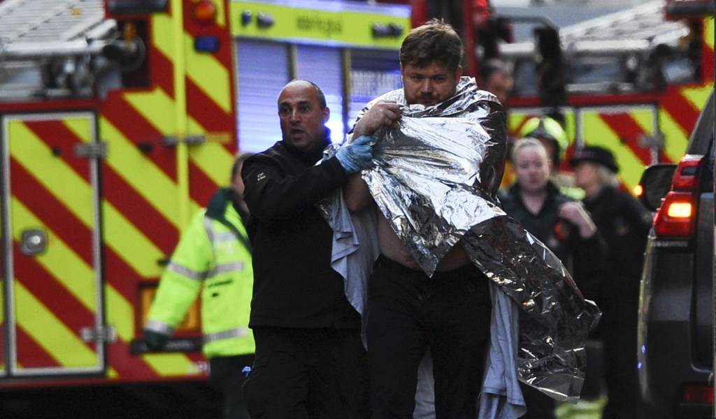 Varios heridos en Londres en un ataque con arma blanca