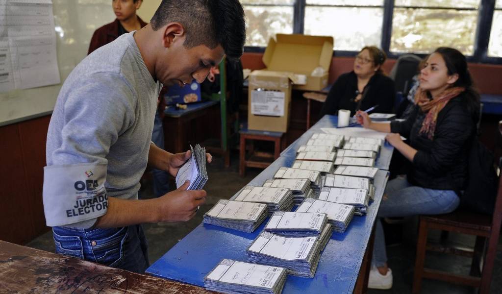 Bolivia avizora ir a una segunda vuelta