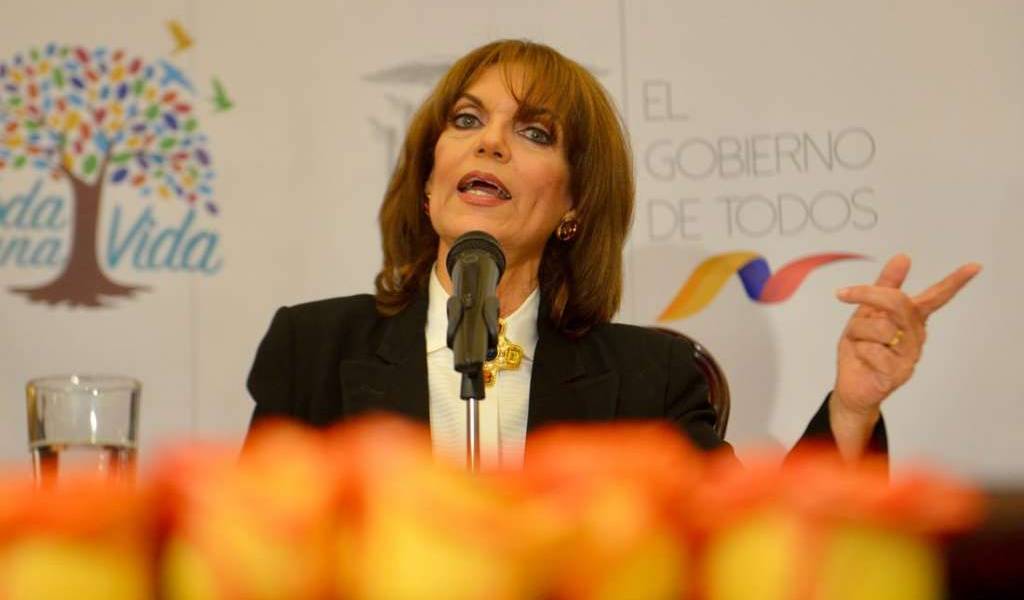 Juana Vallejo renuncia a Gobernación del Guayas