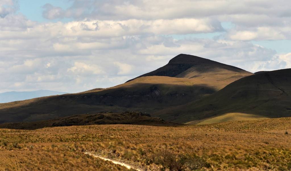 ¿Oro o agua?: el dilema para los indígenas de Ecuador