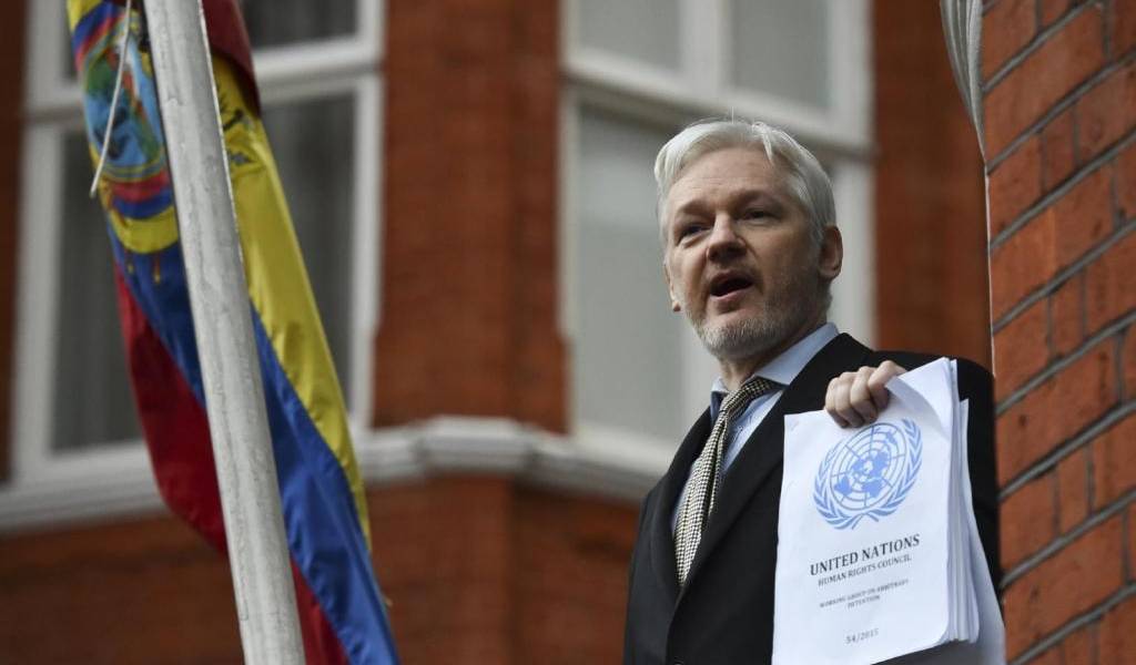 Ecuador reitera apoyo a interrogatorio de Assange el próximo 17 de octubre