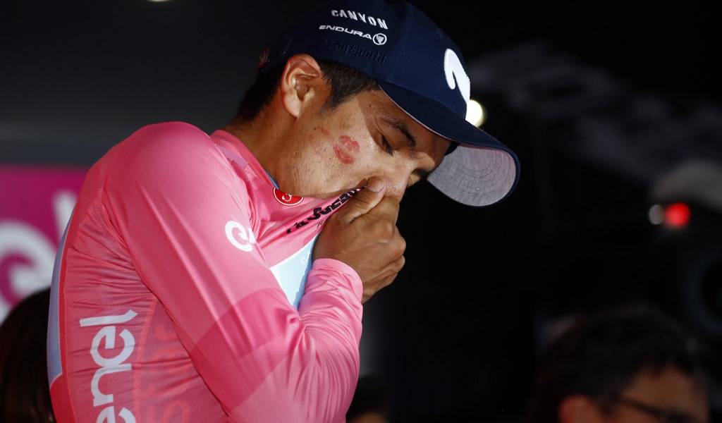 Richard Carapaz es el nuevo líder del Giro de Italia